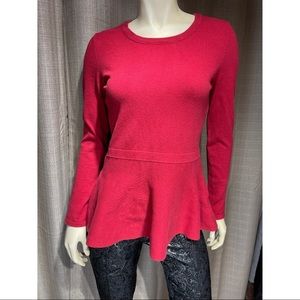 FLATTERING Peplum shirt, Red, Attention